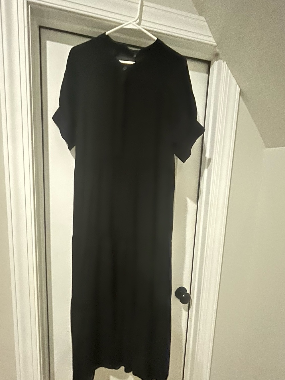 Classic Black Midi Dress - Effortless Everyday Style